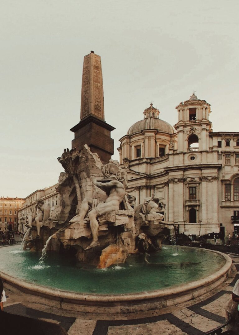 Vegan hotels in Rome - the Fountain of the Four Rivers in Piazza Navona
