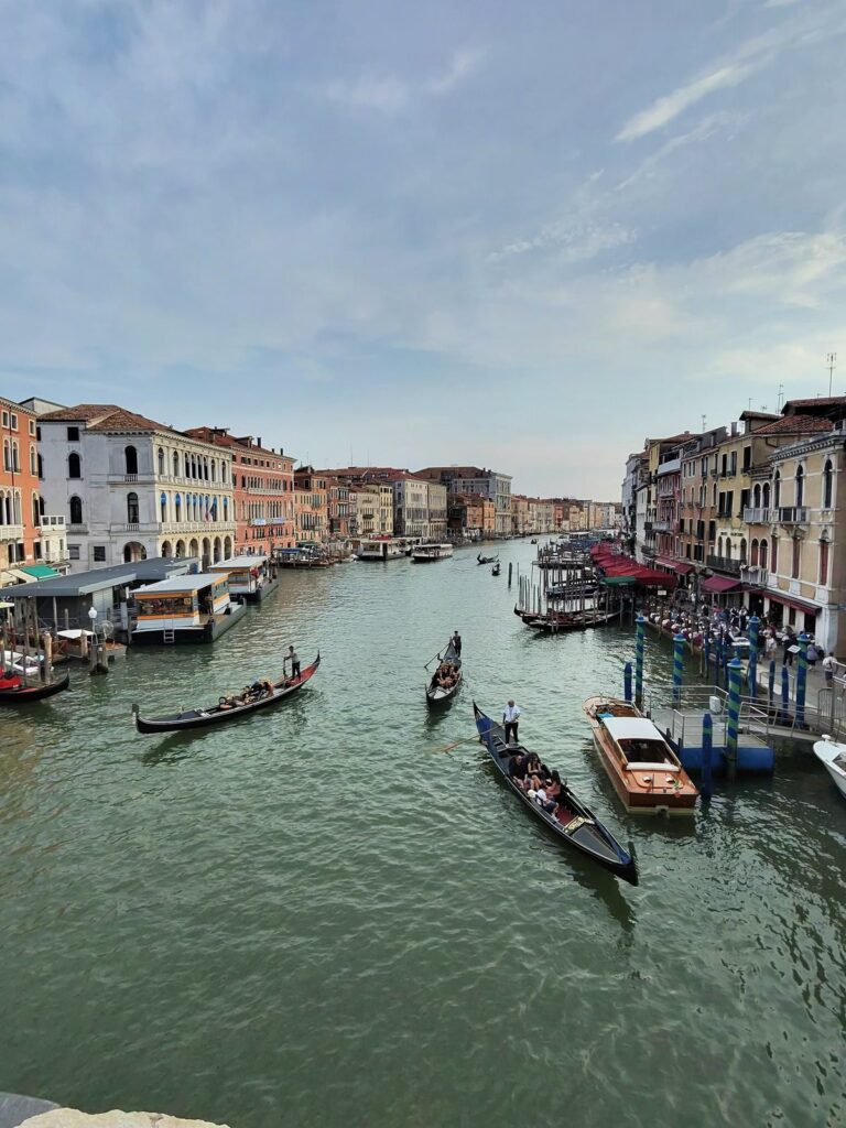 Vegan hotels in Venice - the Grand Canal from the Rialto Bridge